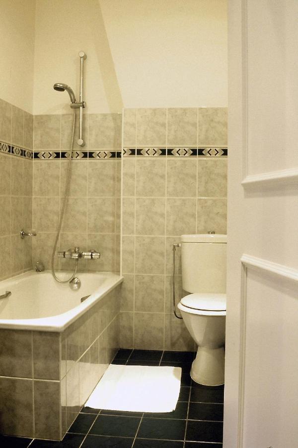 Hotel De Franc Bois Chimay Habitación foto
